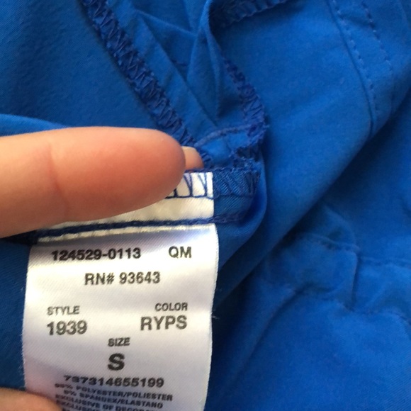 Scrub Top - Picture 5 of 5